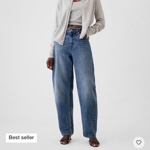 GAP High rise barrel Jean, size 29S